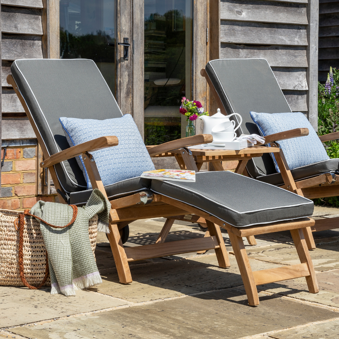Gili Steamer Cushion